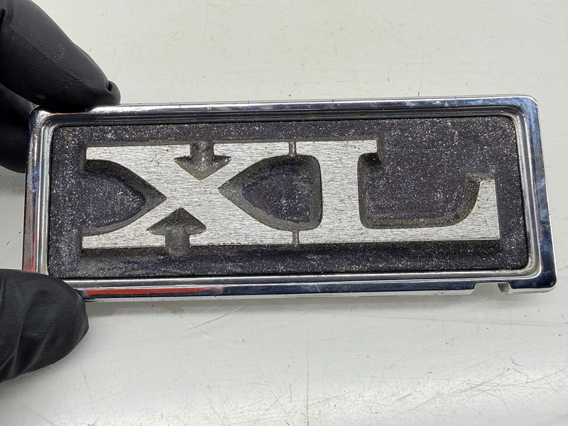OEM 1970 Ford XL Luggage Compartment Door Lock Key Hole Cover D0AZ-6343514-A E9