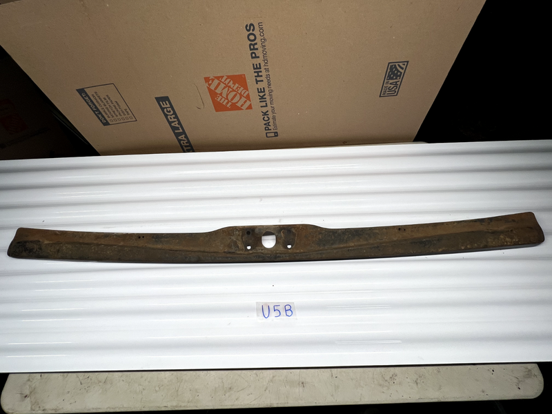 1960 Impala Belair Biscayne El Camino GRILL Mount LATCH Radiator Support U5B-4