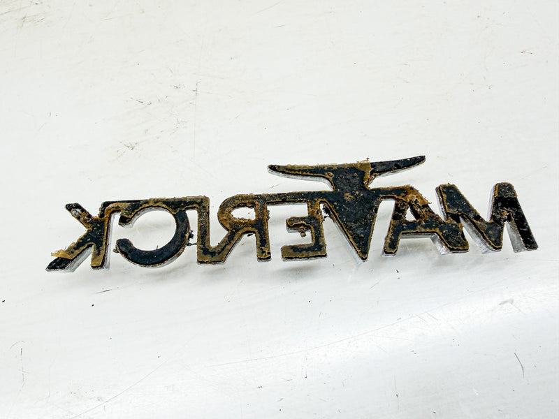 OEM 1970 - 1977 FORD MAVERICK FENDER EMBLEM LONGHORN D0DZ-16098 E10-118