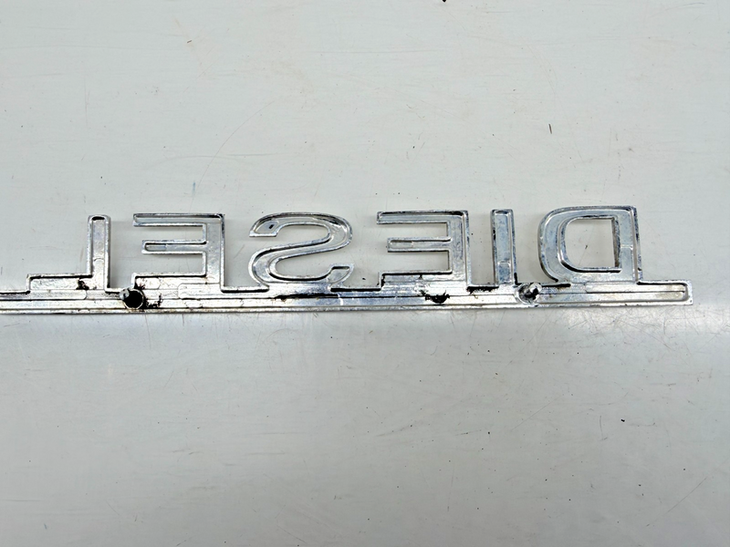 OEM 1975 - 1986 Mercedes Diesel Trunk Emblem Badge 123.817.00.15 E9-48