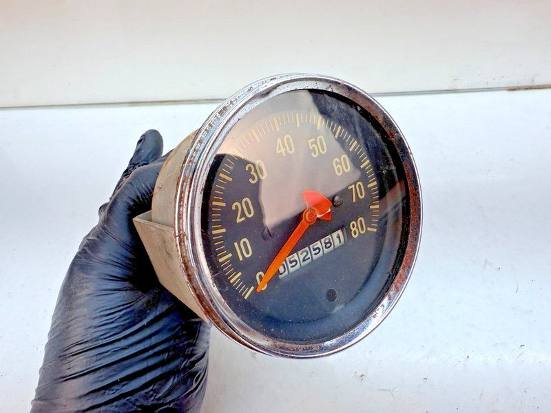 VINTAGE Stewart Warner 80 MPH 3 5/8 Speedometer Flathead SCTA TROG 818050 B45-22