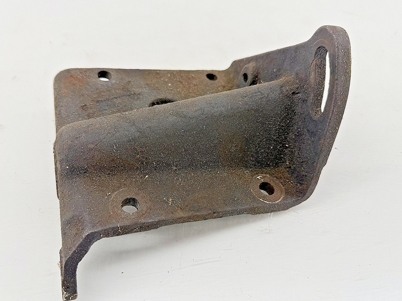 OEM 1968 1969 Ford Mustang 429 Torino GALAXIE A/C Bracket C8VA-2882-A B78-42