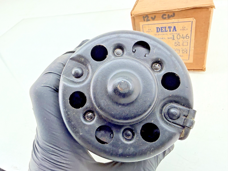 NOS DELTA HEATER MOTOR 1046 - ROTATION CW 2 SPEED - 5/16" SHAFT - 12V C74-7