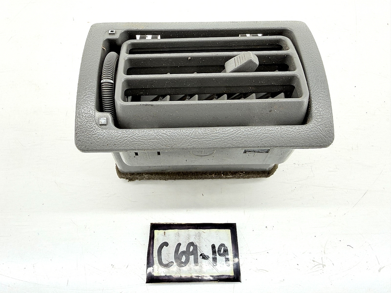 OEM 1987 - 1993 Mustang LX GT ORIG GREY RH DASH VENT BEZEL E7ZH-19893-AW C69-19