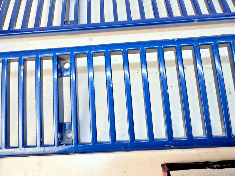 OEM 1968 - 1975 Corvette C3 Pair Rear Deck Insert Grille Vent Astro 1969 B82-21