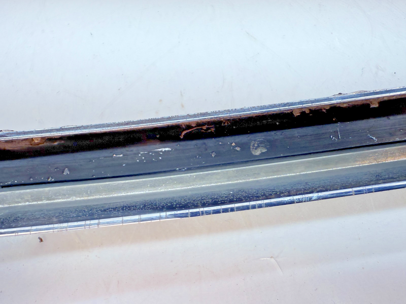 OEM 1968 - 1972 C3 Corvette RH Hood Insert Grill Molding Louver Trim 1969 B84-11