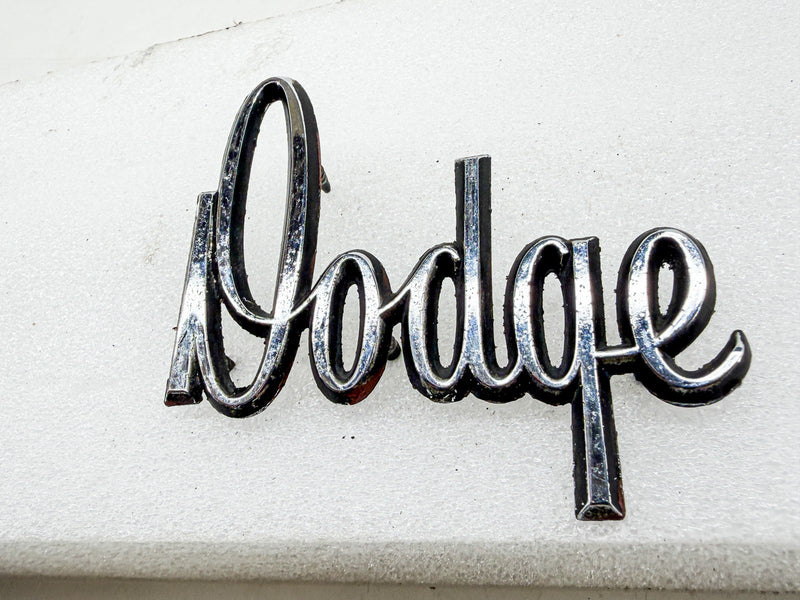 OEM 1968 1969 1970 DODGE DART HOOD SCRIPT EMBLEM MOPAR 2786482 E10-52