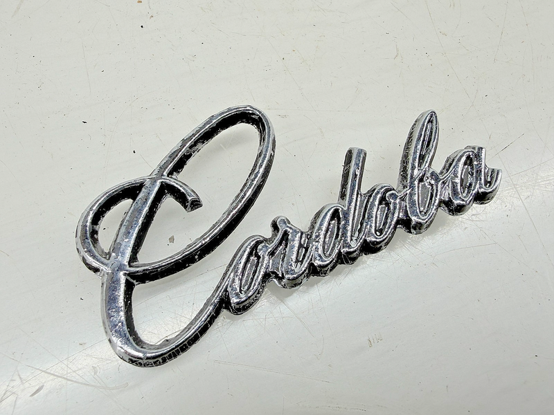 OEM 1975 - 1979 Chrysler Cordoba Glove Box Door Name Plate 3832109-18700 E9-19