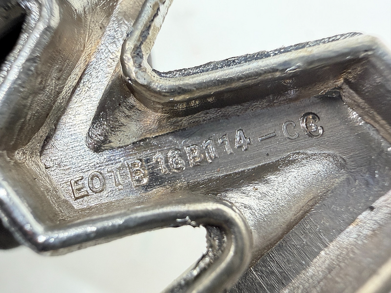 OEM 1980 - 1986 Ford F150 F250 F350 Custom Emblem E0TB-16B114-CC E9-105