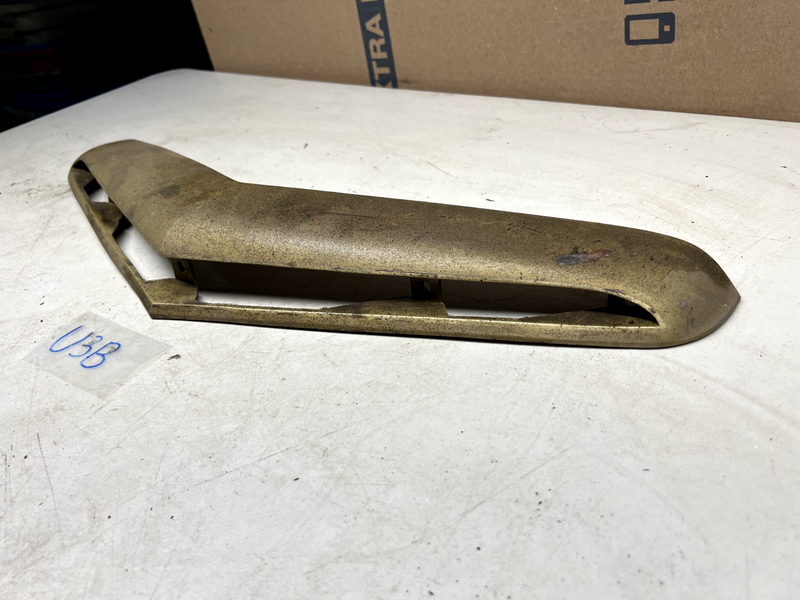OEM 1961-1963 Ford Thunderbird Hood Scoop Air Vent 61 62 63 C1SB-16A752-A U3B-10