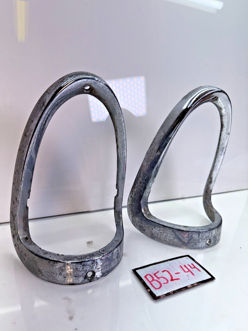 Vintage OEM 1955 Chevy Bel Air Tail Light Bezel Trim Pair 5945612 55 B52-44