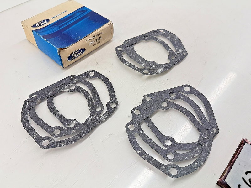 NOS 1939 - 1953 Ford Mercury Carburetor Base Gasket Package 7RT-3581 C62-53