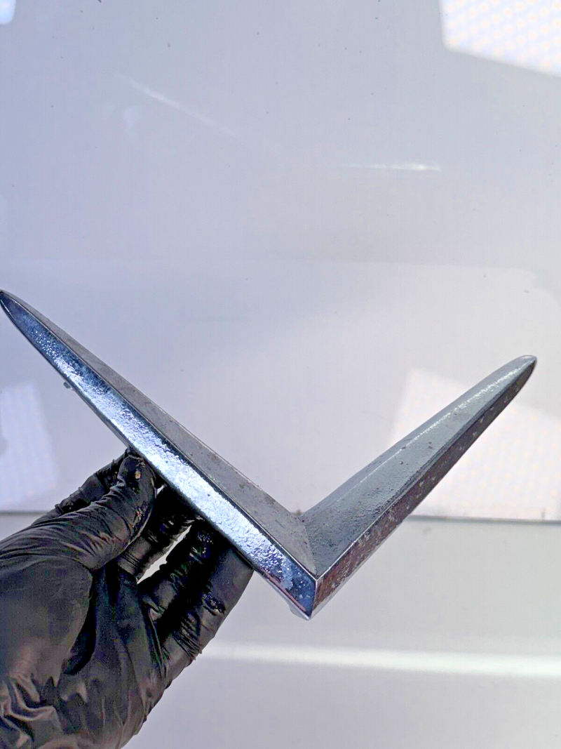 1948 - 1951 Cadillac Chrome Trunk Emblem "V" KAY 48 49 50 51 CADDY B13-17