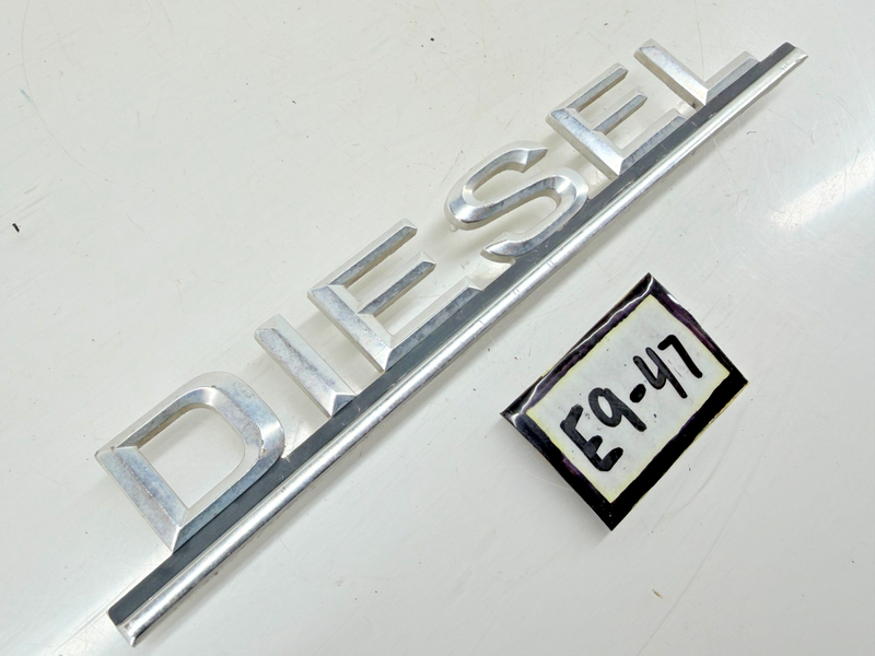OEM 1975 - 1986 Mercedes Diesel Trunk Emblem Badge 123-817-00-15 E9-47