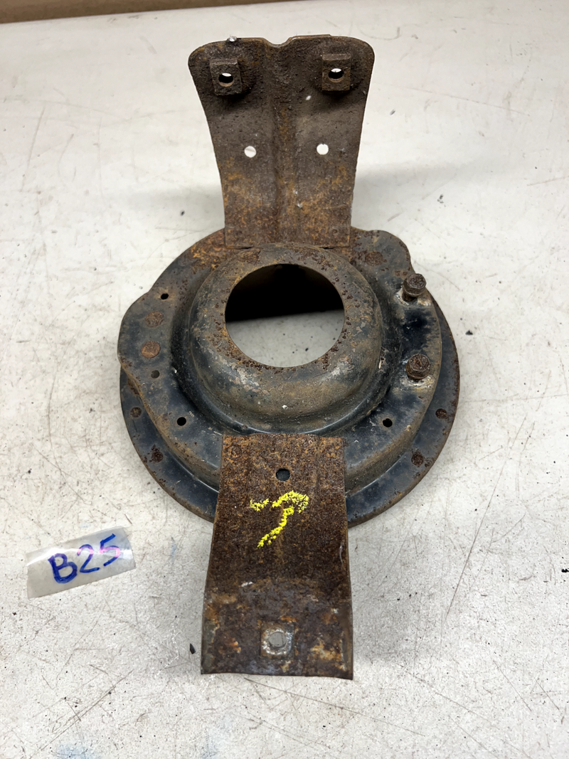 1960 GM Impala BelAir Biscayne Headlight Bucket Mounting Bracket El Camino B25-7