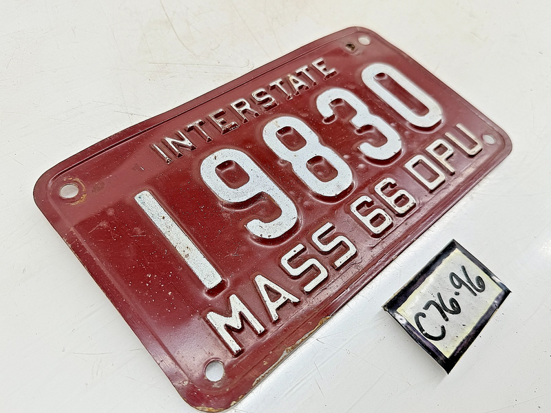 Orig. Paint 1966 INTERSTATE DPU 19830 Massachusetts License Plate C76-96
