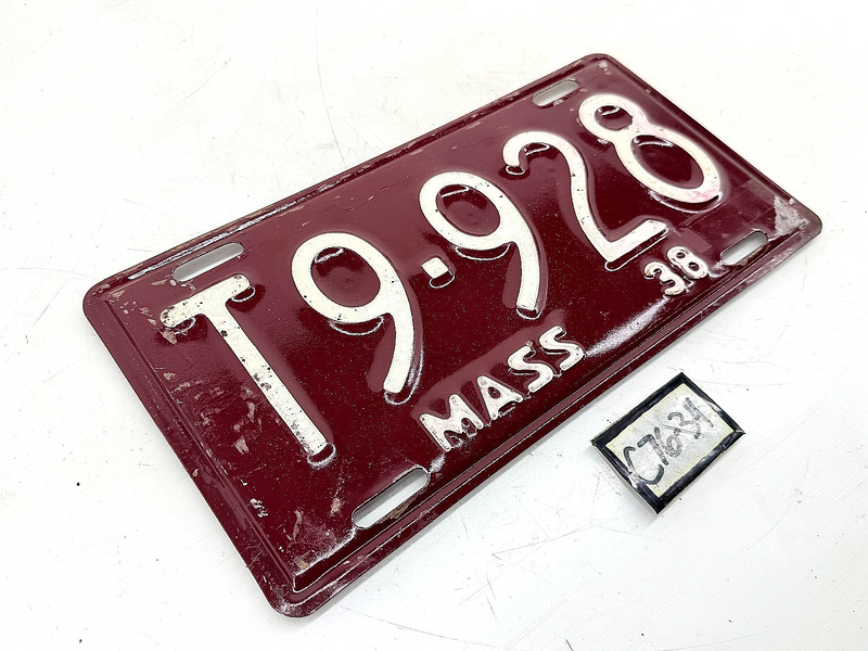 Repainted 1938 T9928 Massachusetts License Plate Sign MA T9.928 C76-34