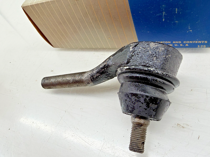 (1) NOS 1960 - 1966 Ford Falcon Mustang Comet Tie Rod End C3DZ-3A130-L C18-68