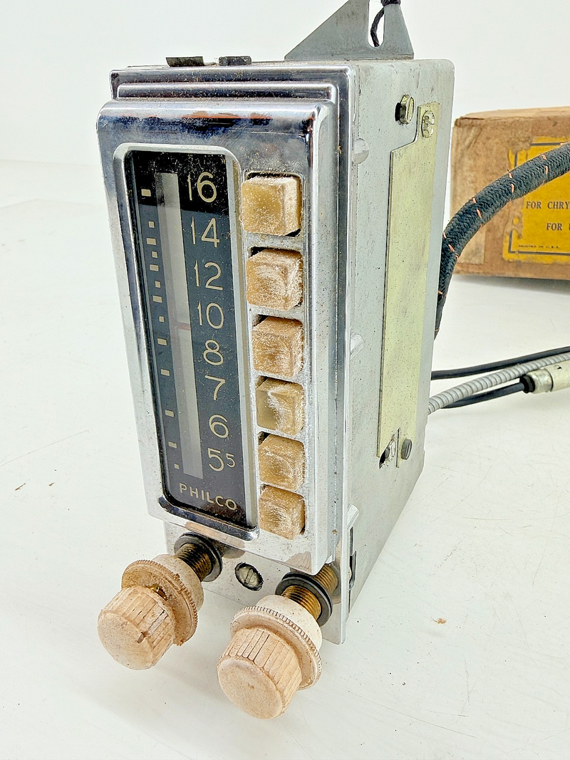 NOS Philco C623A Push Button Control Unit 1941 - 1947 Mopar CR8 CR12 B69-56