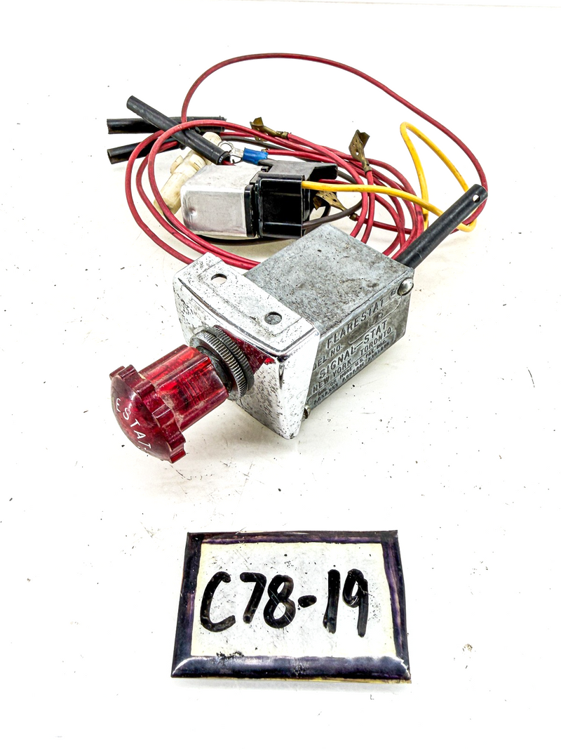 Vintage 1950s 1960s SIGNAL-STAT FLARESTAT 105 HAZARD FLASHER SWITCH KIT C78-19