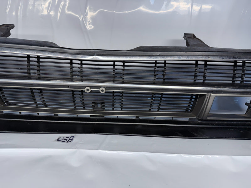 OEM 78 79 80 1978 1979 1980 DATSUN 210 Front Grille Grill *NICE SHAPE* U5B-13