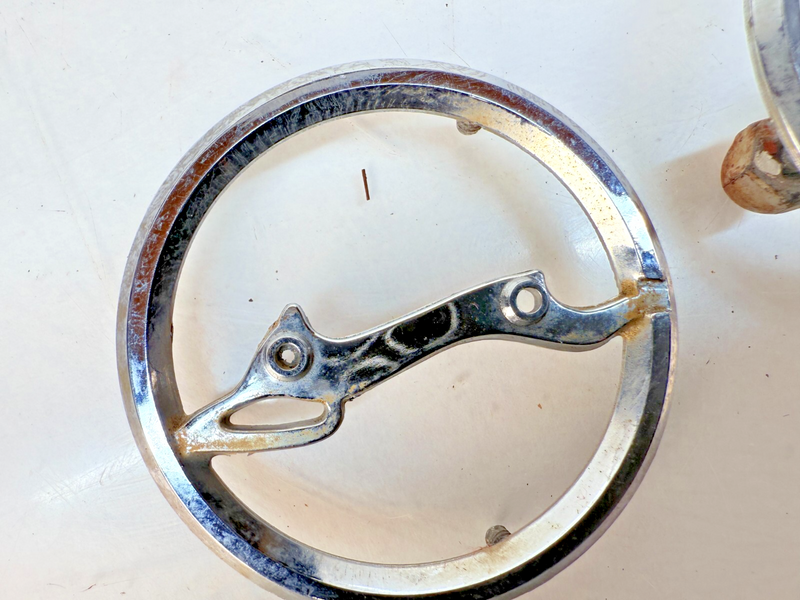 OEM 1962 Chevrolet Impala GM PAIR Factory Quarter Panel Emblem 4843727 B32-342