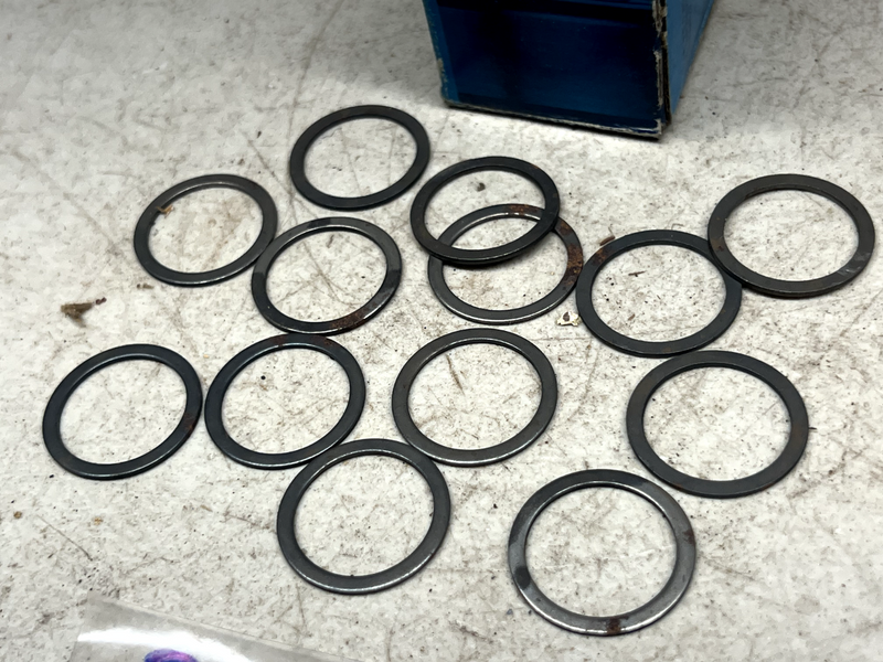 NOS OEM Ford 351529-S Flat Washer LOT OF THIRTEEN (13) B28-49