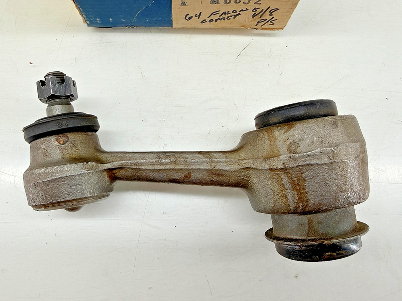 NOS 1963 1964 FORD FALCON COMET V8 POWER STEERING IDLER ARM C3DZ-3352-K C18-51
