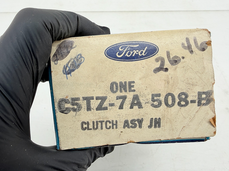 NOS 1965 - 1977 FORD TRUCK CLUTCH SLAVE CYLINDER C5TZ-7A508-B C75-61