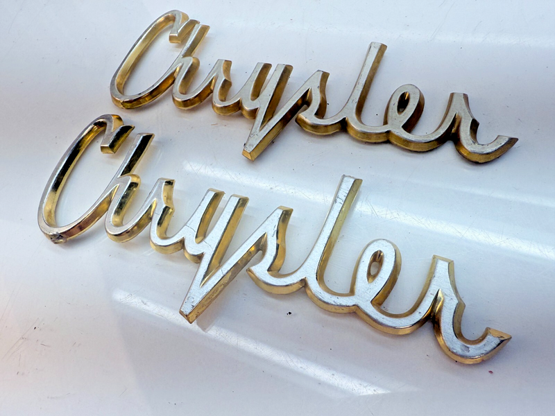 OEM 1962 CHRYSLER NEWPORT WINSOR GOLD PAIR of FRONT FENDER EMBLEM BADGE B32-321