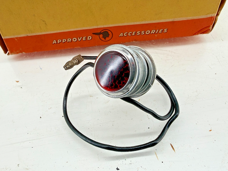 NOS 1964 1965 Pontiac Accessory Hand Brake Signal Lamp GM 984277 C62-19