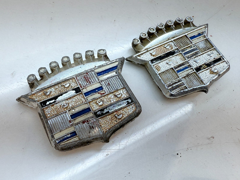 OEM 1960's - 1970's CADILLAC PAIR of Crest Wheelcover Badge Emblem 10661 E5-42