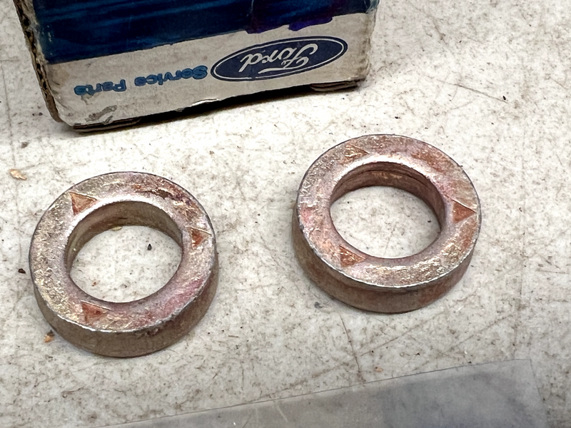 NOS Ford 382582-S100 Washer Pack of 2 NOS B28-57