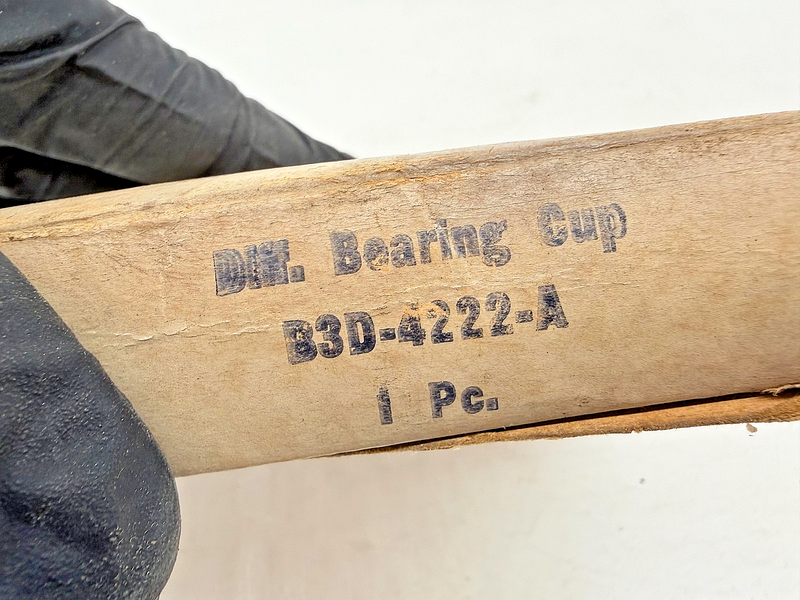 NOS 1953 Ford Truck Differential Bearing Cup B3D-4222-A C62-52