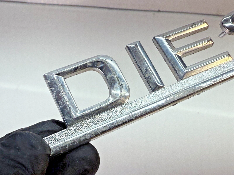 OEM DIESEL Mercedes Benz Trunk Lid Emblem 1238170015 W123 B32-164