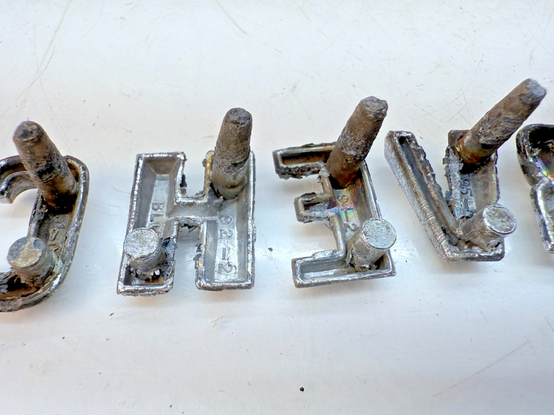 OEM 1960 1961 Chevy Impala Bel Air Chrome HOOD LETTERS "CHEVROLET" 60 61 E5-73