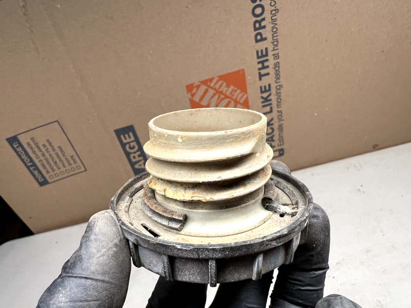 For 1975-1986 Chevrolet K10 Gas & Radiator Cap *LOT* 76 77 78 B19 B20