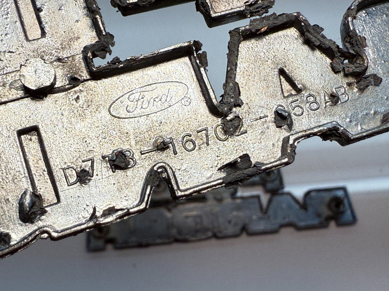 OEM 1977-1979 Ford Truck F150 Ranger Pair of Cowl Emblems D7TB-16702-CWB B32-78