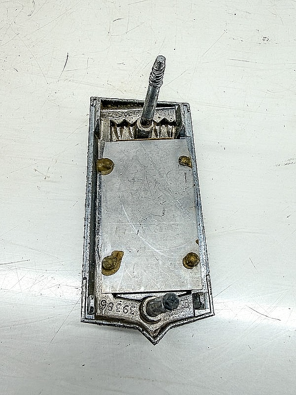 OEM 1971 FORD CREST TRUNK HOOD EMBLEM 3 LIONS D1AB-8B369-BG E10-31