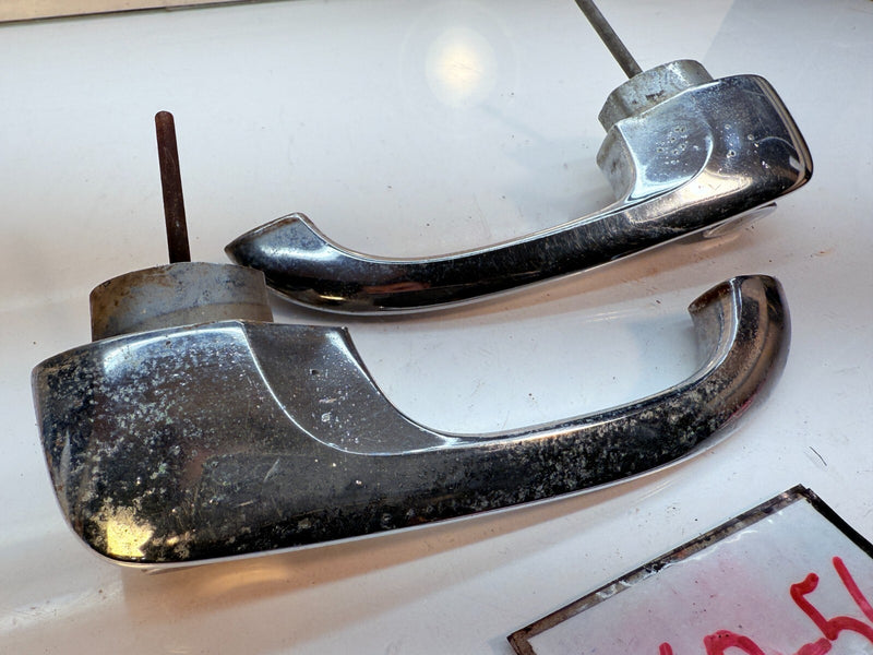 OEM PAIR GM 1960 Chevrolet Impala Belair PASSENGER DRIVER 4305246 4305247 B60-56