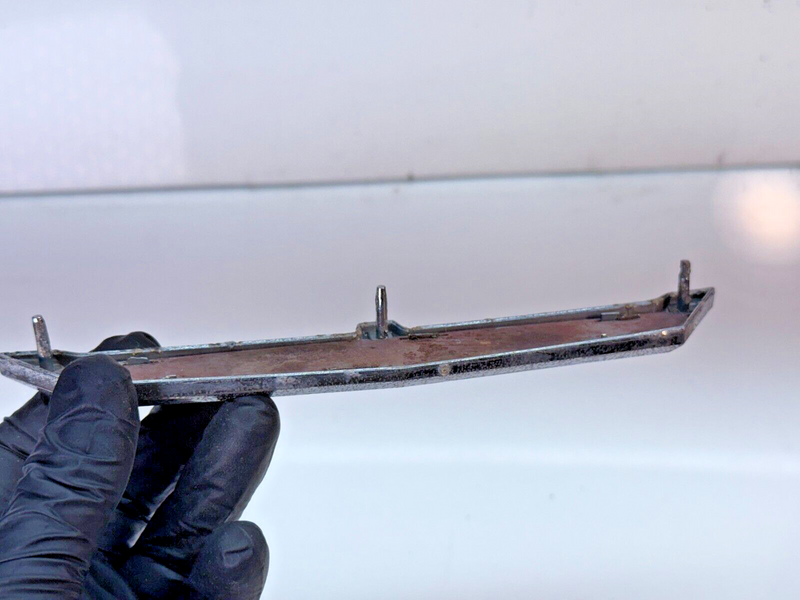 OEM 1963 1964 FORD GALAXIE FAIRLANE ROOF SIDE SAIL PANEL EMBLEM FOMOCO B32-160