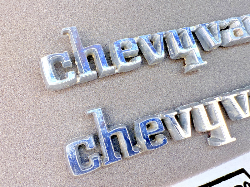 OEM 1971  1972 1973 1974 1975 Chevy Van 30 Fender Badge Emblems 3970873 E7-79