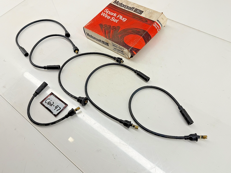 NOS 1976 Ford F-150 Bronco Truck Spark Plug Wire Set D6PZ-12259-ANR C62-47