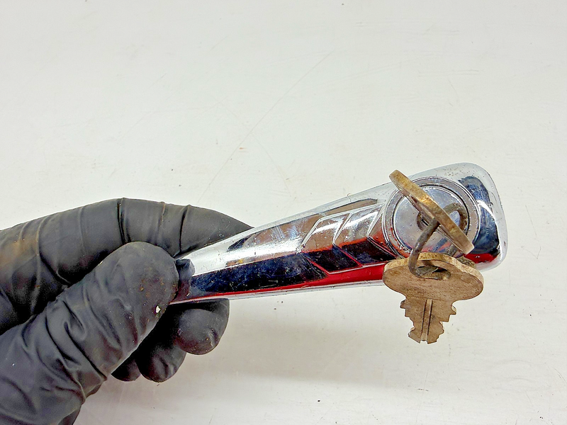 1939 1940 1941 BUICK PONTIAC OLDS REAR TRUNK LID LOCKING HANDLE ROD RAT C34-23