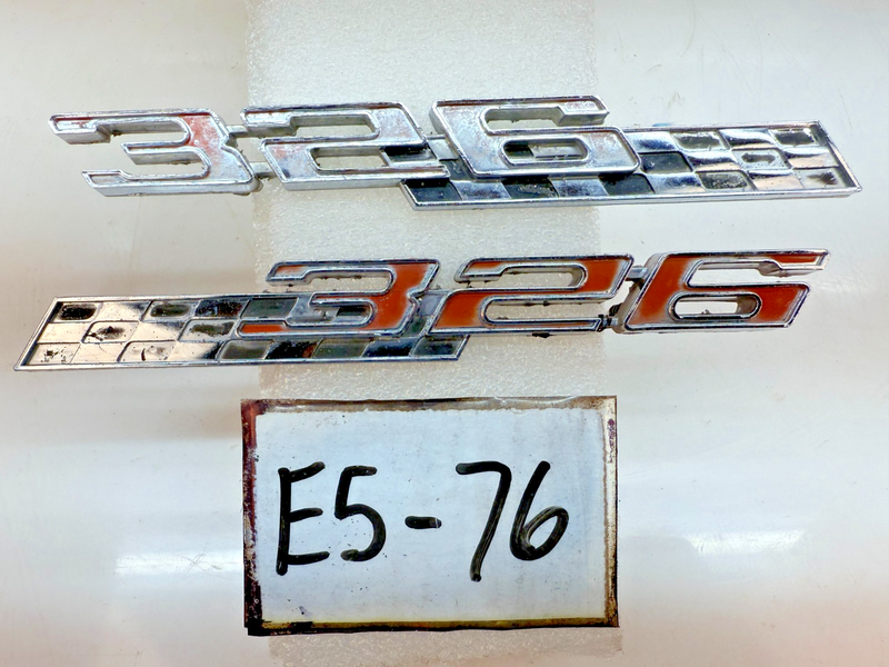 OEM 326 PAIR FENDER EMBLEMS, 1965 1966 TEMPEST, LE MANS, 9780832 9780833 E5-76