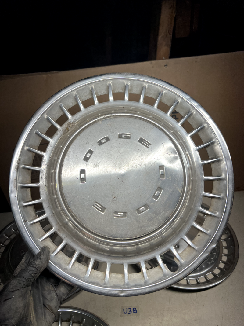 OEM 1972-76 Dodge Charger Van Challenger MOPAR Set 4 Hubcaps Good Shape U3B-11
