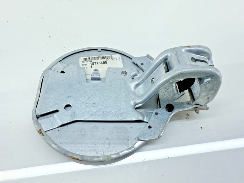 GM NOS 15776458 Fuel Filler Door 2002-09 Trailblazer C30-21
