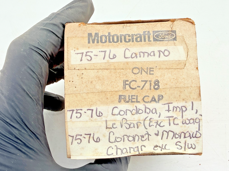 NOS 1975 1976 Camaro Cordoba Charger Monaco Fuel Gas Cap FC-718 C75-24