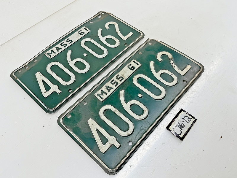 Orig. Paint PAIR 1961 406062 Massachusetts License Plate Sign MA 406-062 C76-12