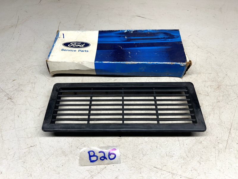 NOS 1971-73 Maverick Cougar Kick Panels 71 72 73 D2ZZ-18978-A